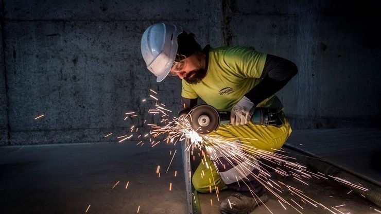 Bouwtalent aan het werk op de bouwwerf van Noorderlijn in Antwerpen.